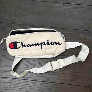 Champion Off-White Sherpa Fanny Pack a Belt Bag